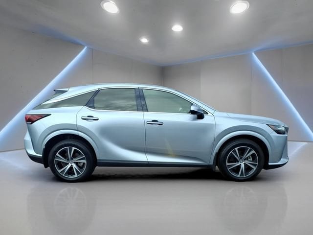 2023 Lexus RX 350 - Photo 23