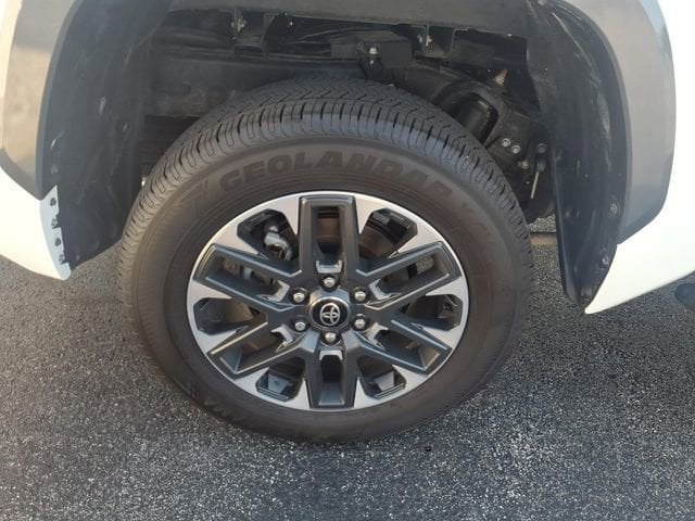 2026 Toyota Tundra Limited - Photo 28