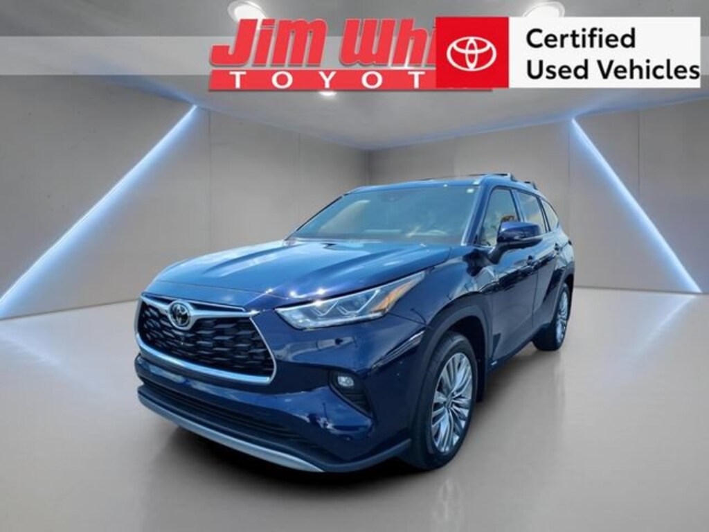 Certified 2026 Toyota Highlander Hybrid Platinum SUV