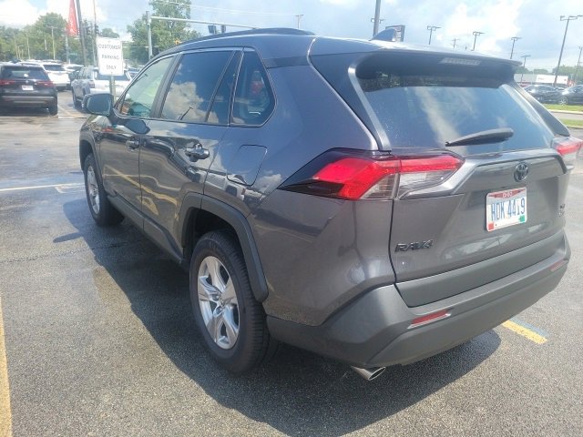 Used 2022 Toyota RAV4 XLE with VIN 2T3P1RFV0NC275732 for sale in Northfield, Minnesota