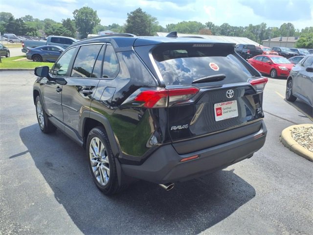 2024 Toyota RAV4 XLE Premium photo 21