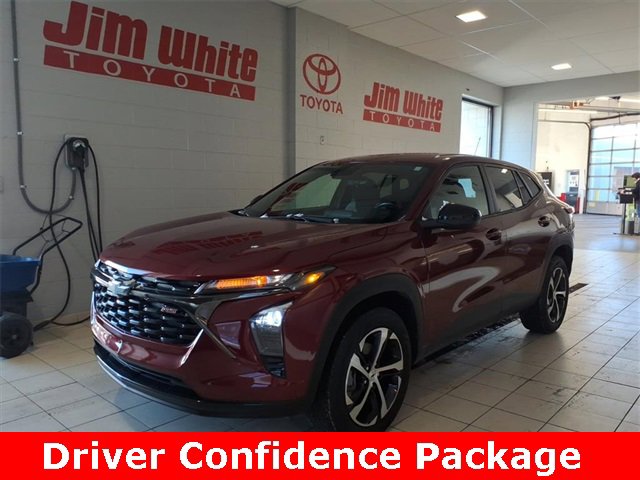 2024 Chevrolet Trax RS's photo