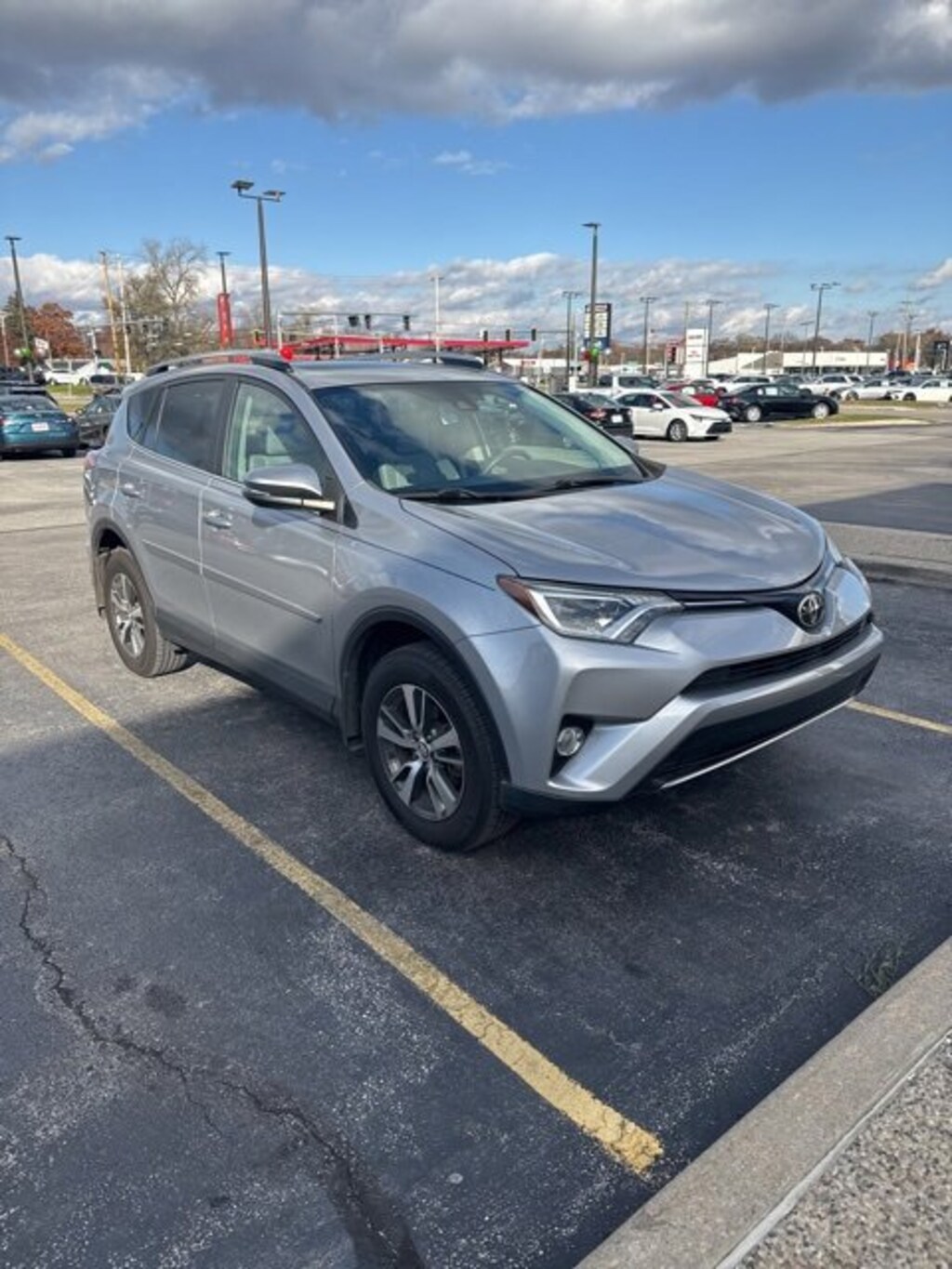Used 2017 Toyota RAV4 XLE SUV