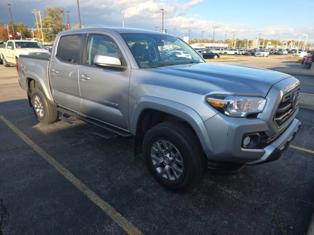 Certified 2019 Toyota Tacoma 4WD SR5 Truck Double Cab