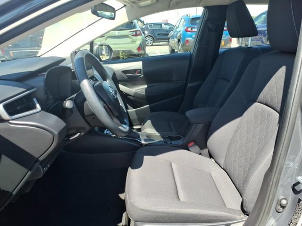Certified 2025 Toyota Corolla LE Sedan