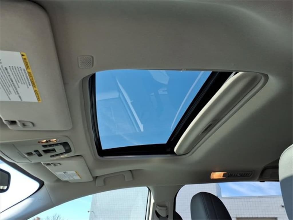 Used 2022 Toyota Sienna Limited Van Passenger Van