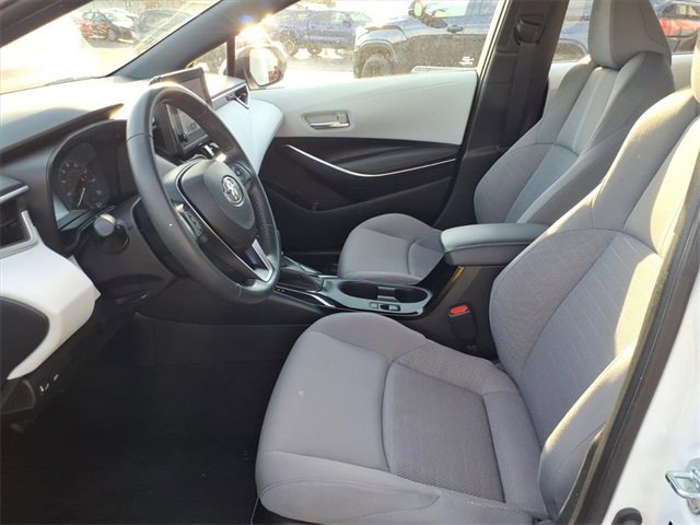2023 Toyota Corolla SE photo 2