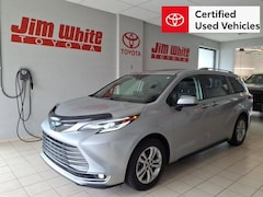 Used 2023 Toyota Sienna Platinum Van Passenger Van for sale in Toledo, OH