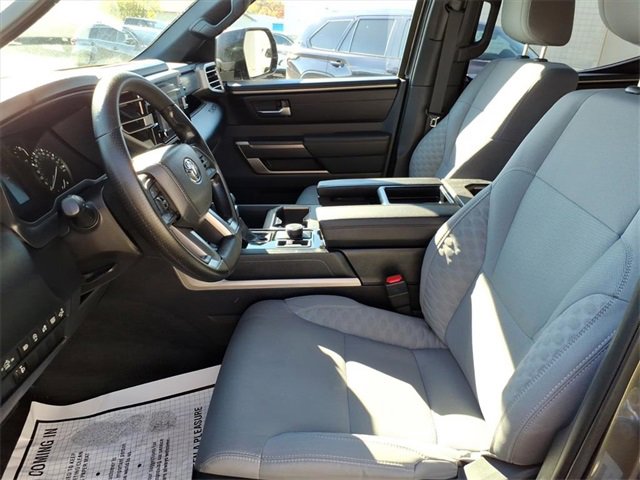 2025 Toyota Tundra SR5 CrewMax photo 2