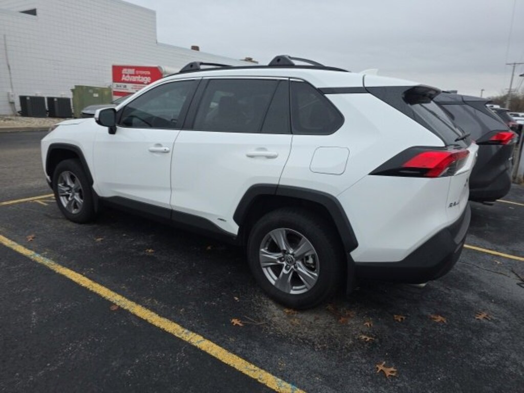 Used 2024 Toyota RAV4 Hybrid XLE SUV