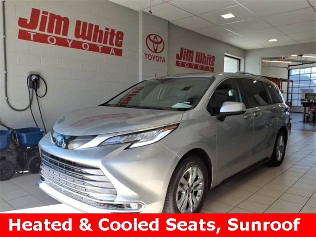 Used 2022 Toyota Sienna Limited Van Passenger Van