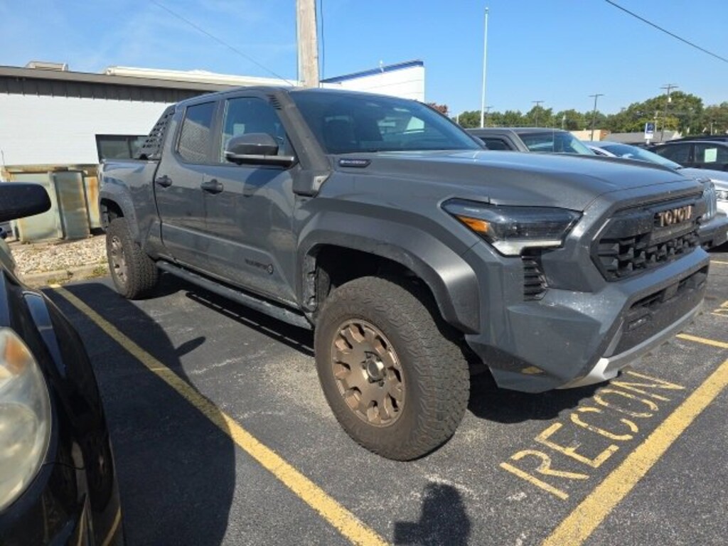 Certified 2025 Toyota Tacoma i-FORCE MAX Trailhunter Truck Double Cab
