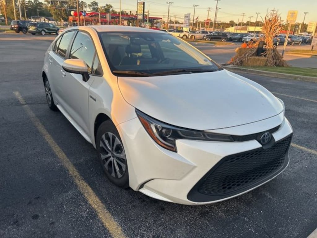 Used 2021 Toyota Corolla Hybrid LE Sedan