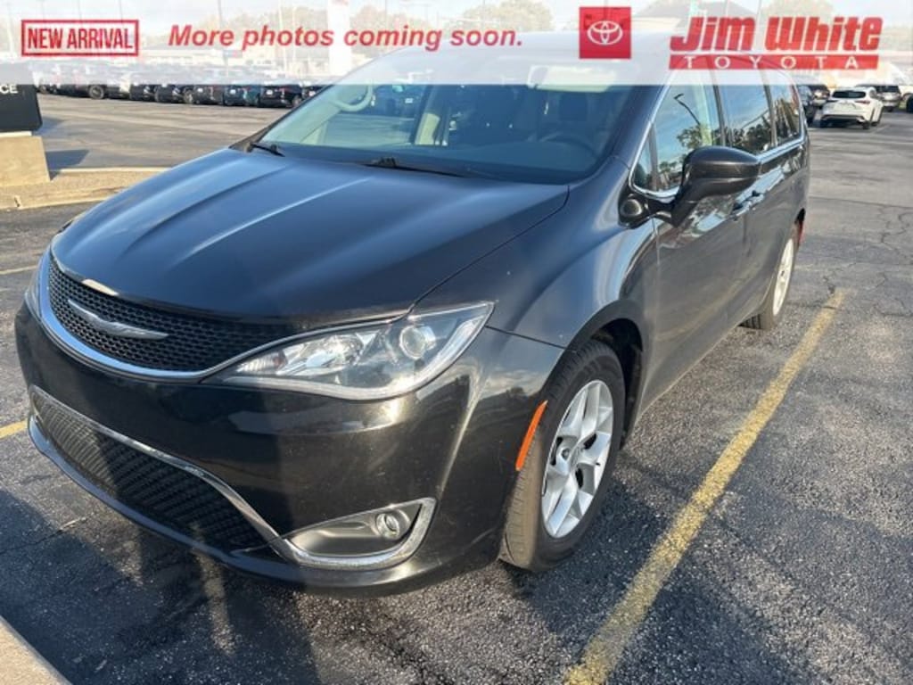 Used 2018 Chrysler Pacifica Touring Plus Van