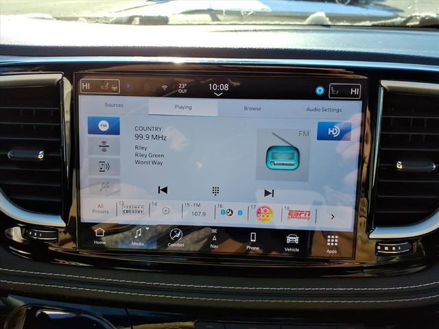 2025 Chrysler Pacifica Limited - Photo 13