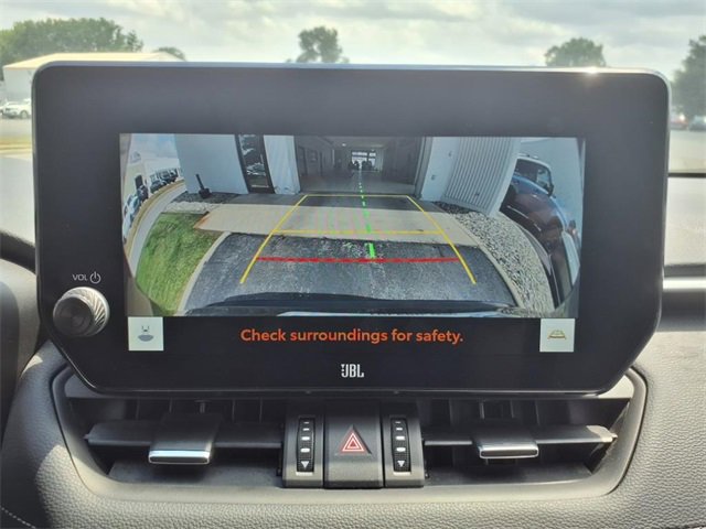 2024 Toyota RAV4 XLE Premium photo 16