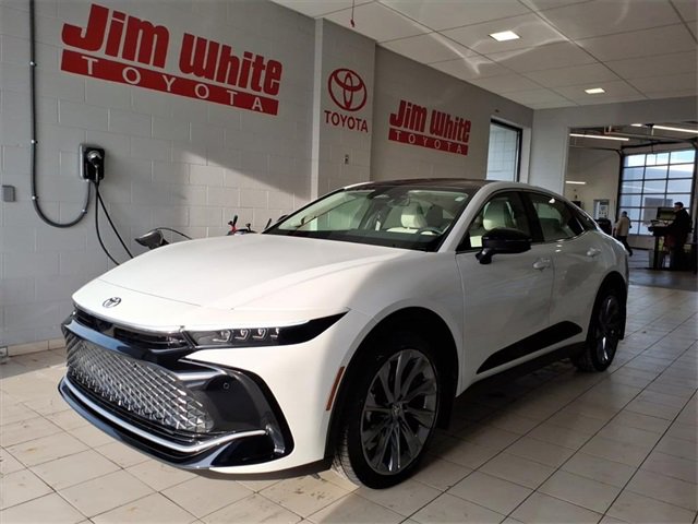 2026 Toyota Crown Limited's photo