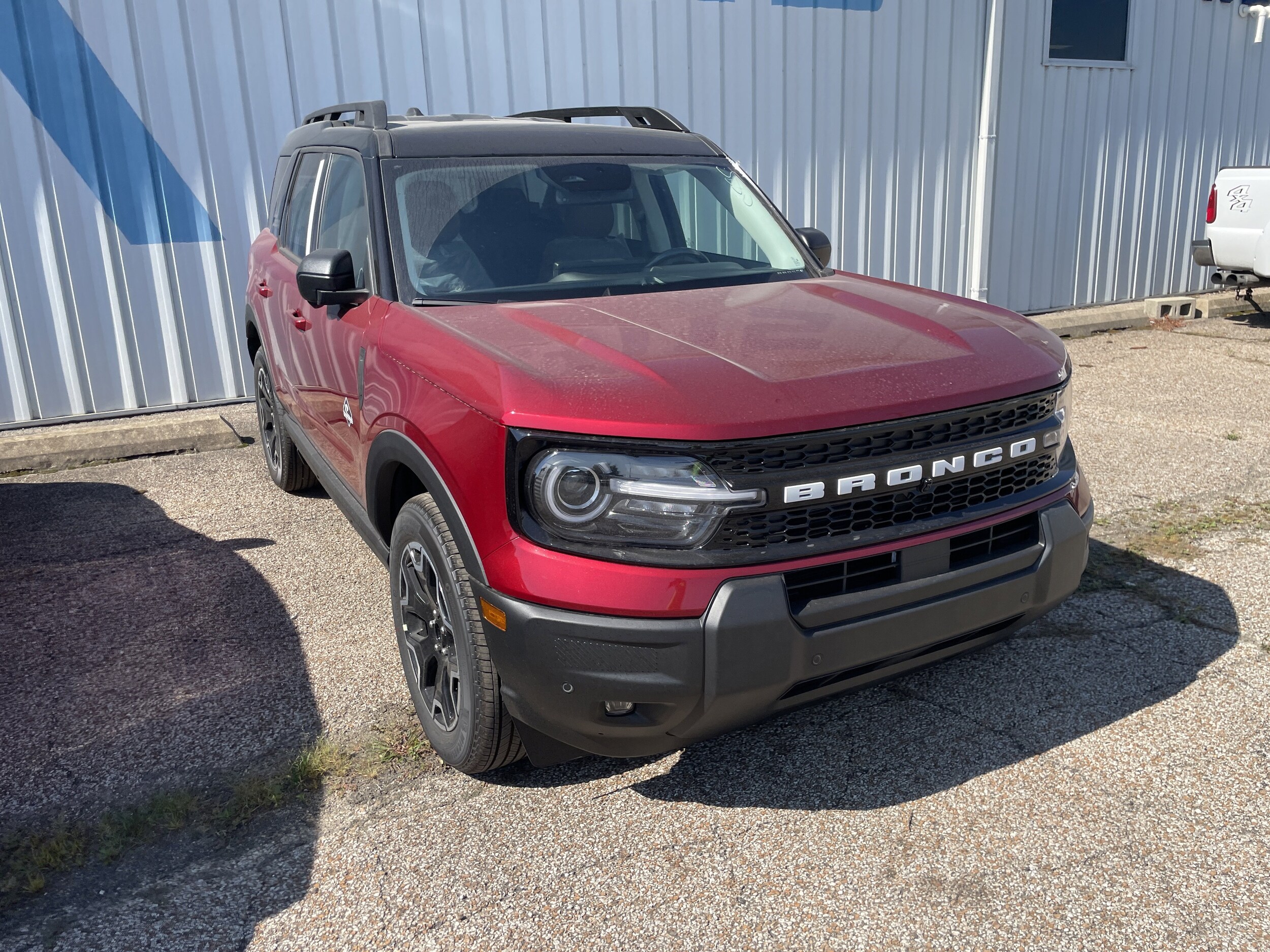 2025 Ford Bronco Sport Outer Banks photo 4