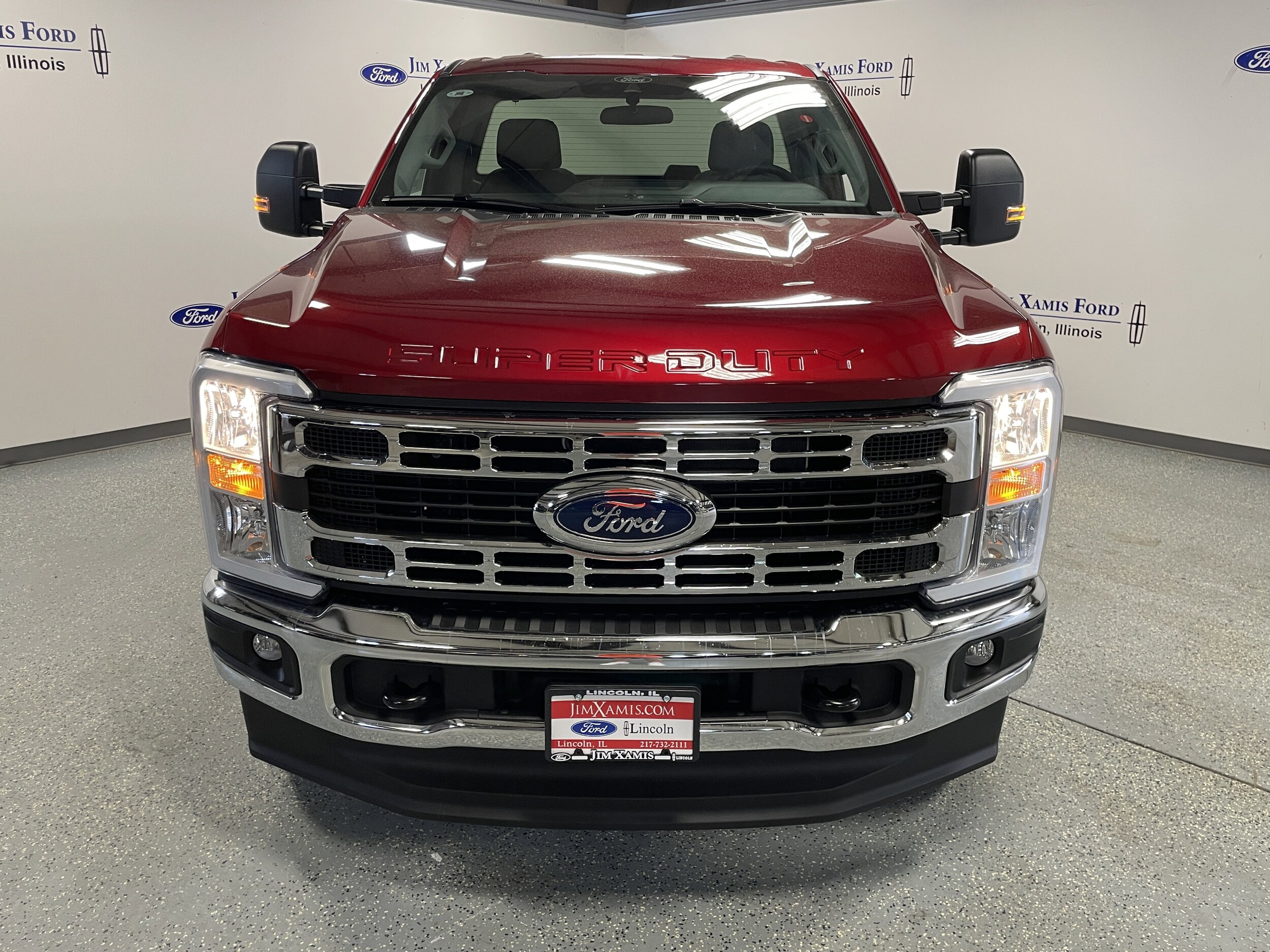 2026 Ford F-350 XLT photo 2