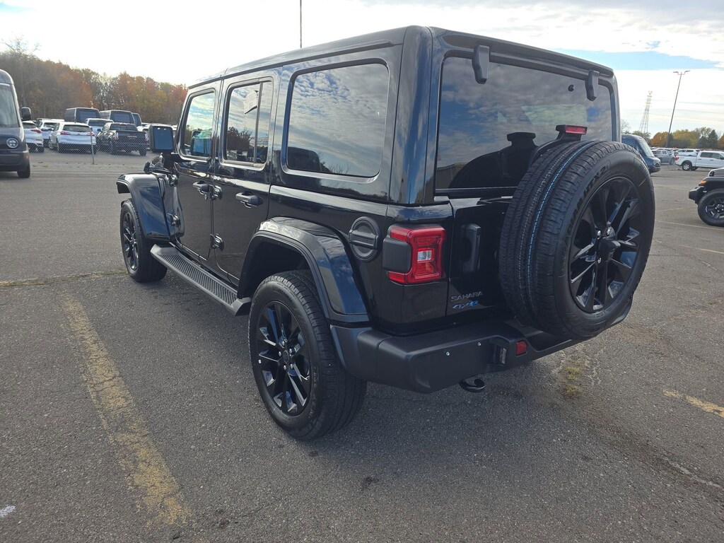 Used 2025 Jeep Wrangler 4xe SUV