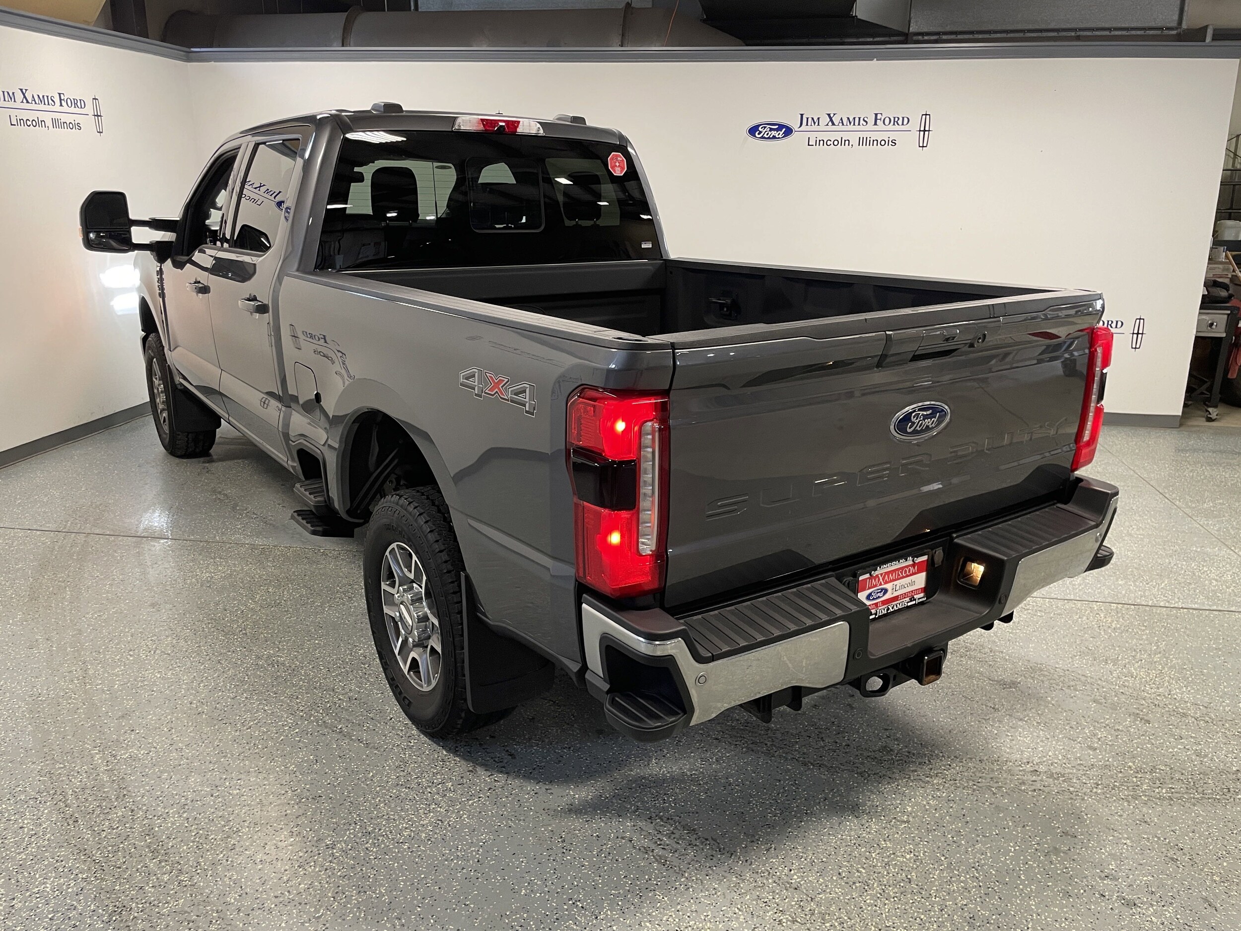 2023 Ford F-250 Lariat photo 4