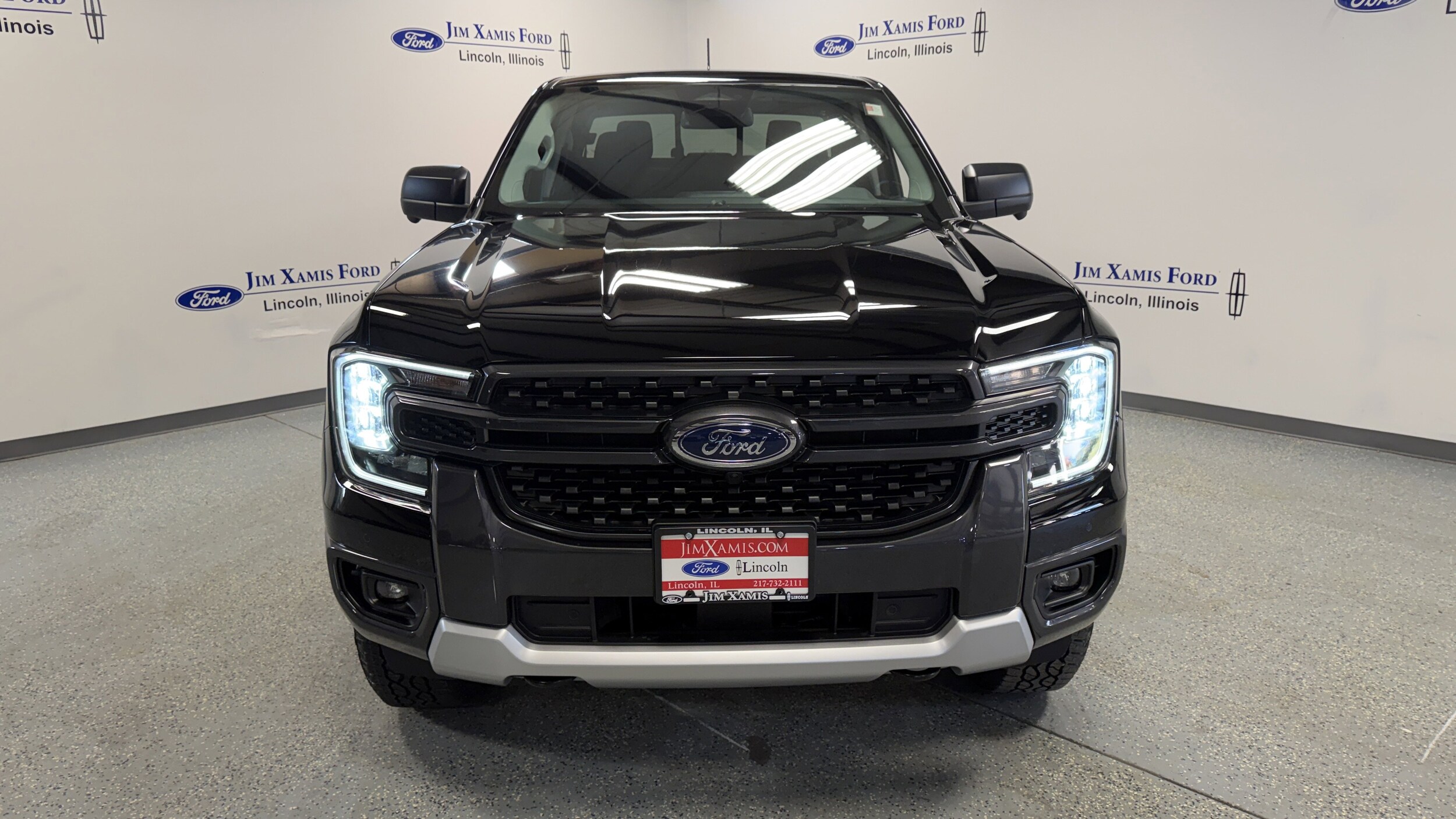 2025 Ford Ranger XLT photo 2