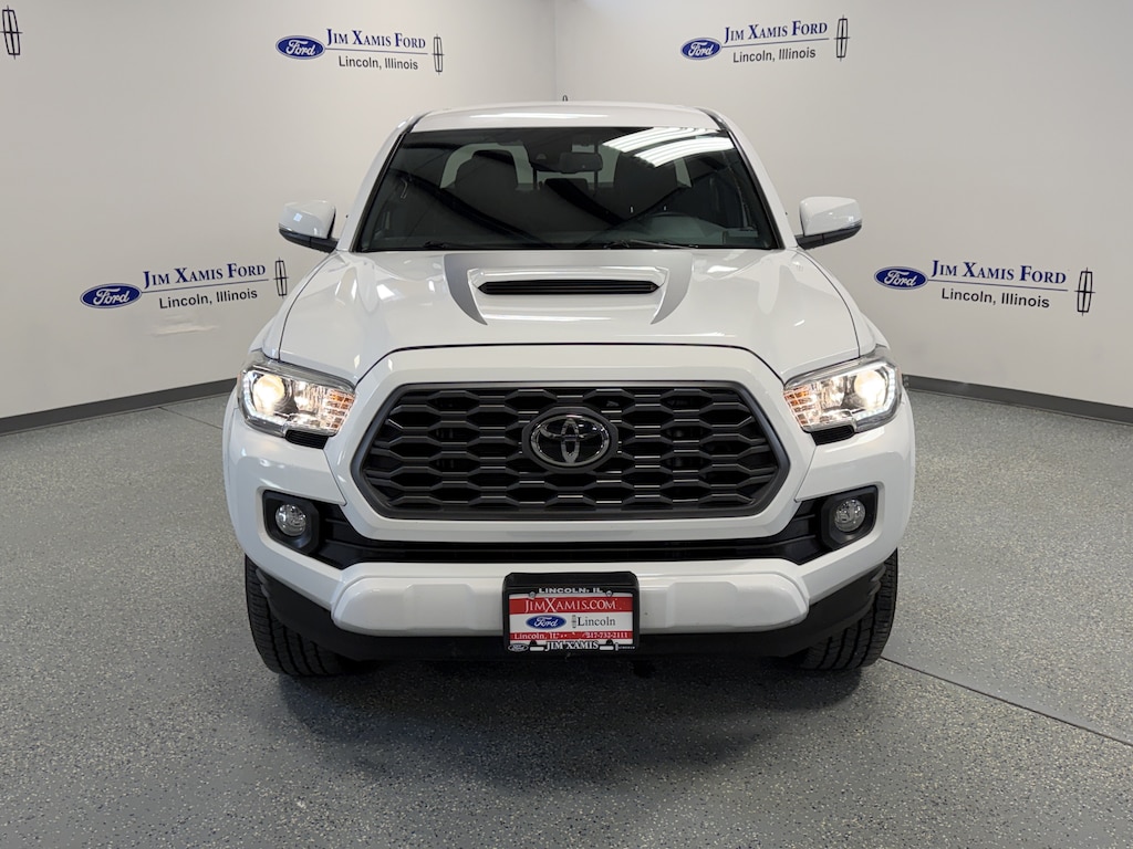 Used 2020 Toyota Tacoma Truck Double Cab
