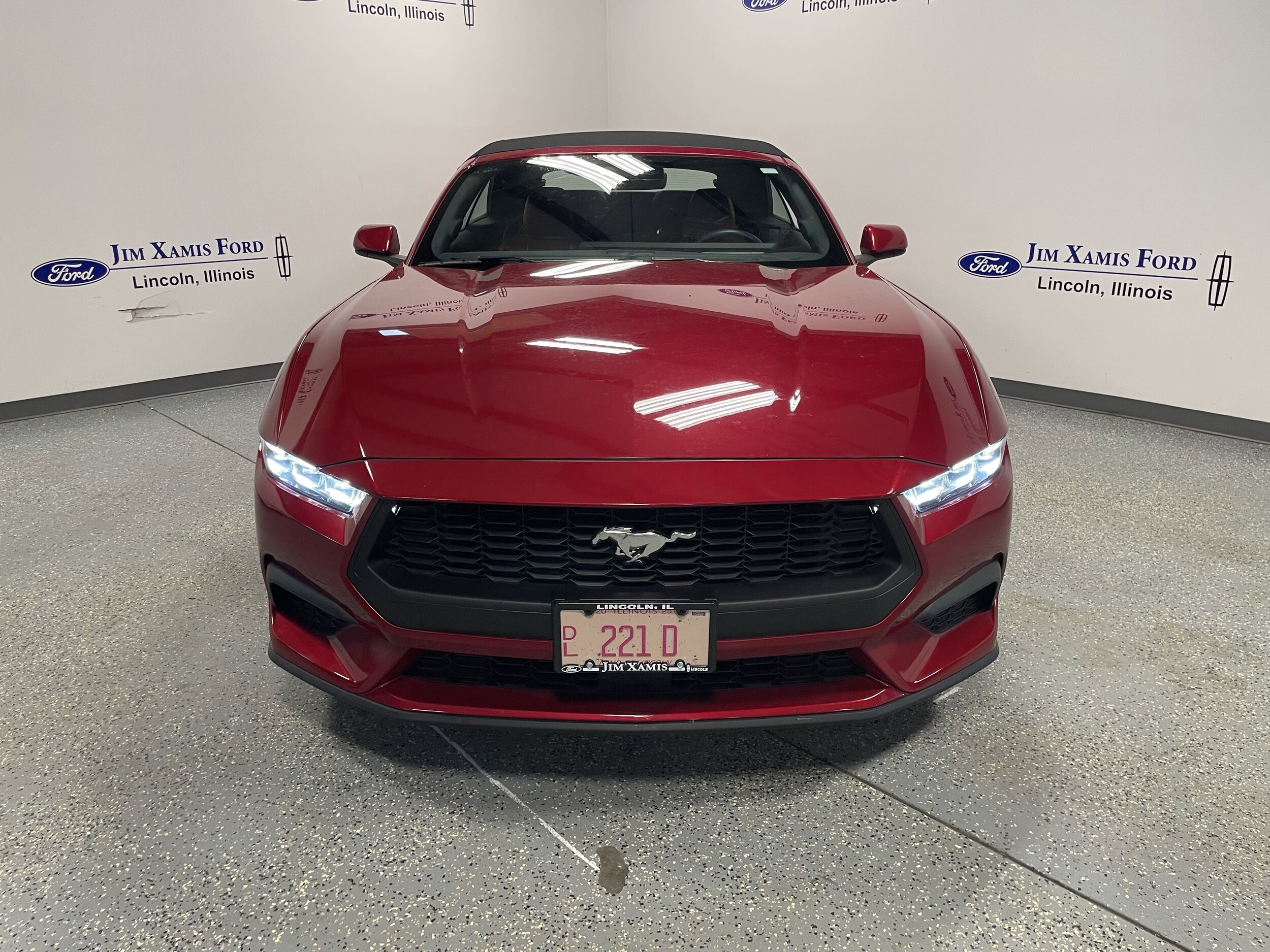 2024 Ford Mustang EcoBoost Premium Convertible photo 2