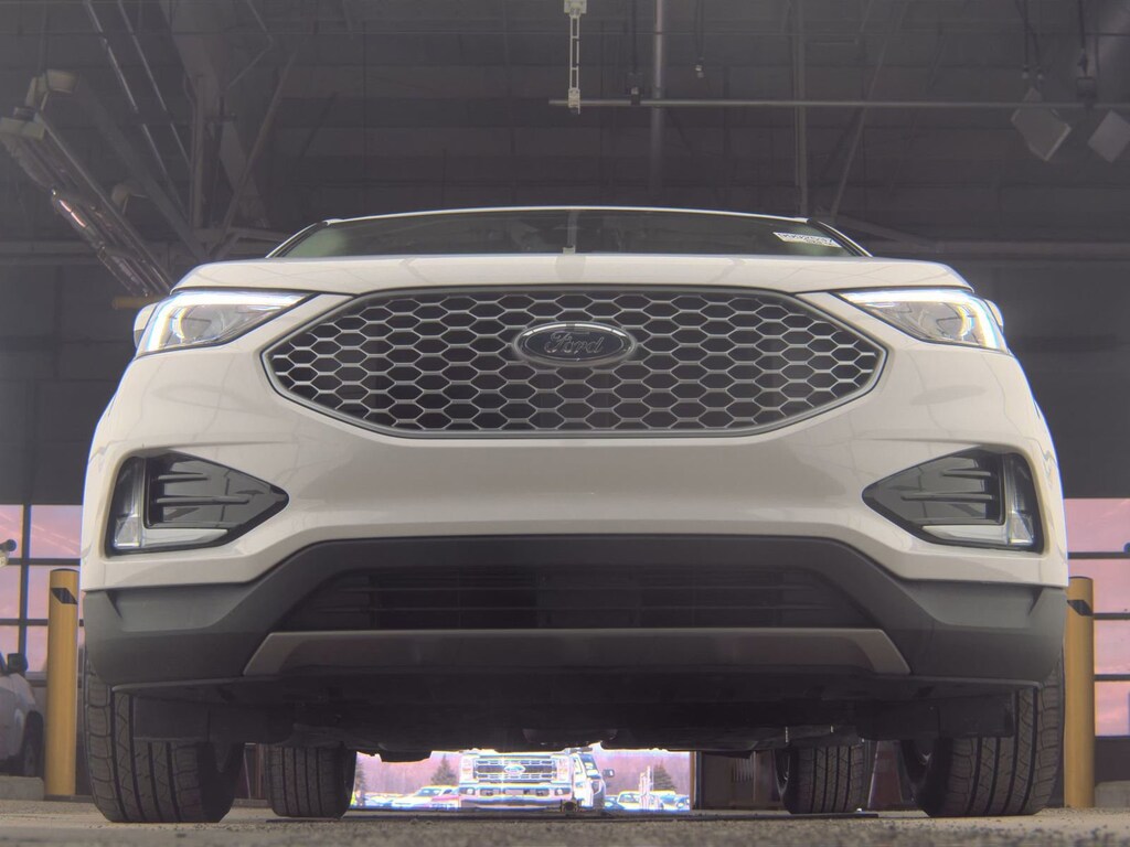 Used 2024 Ford Edge SUV