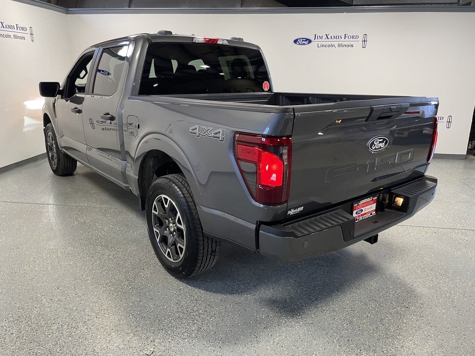 2025 Ford F-150 STX photo 4