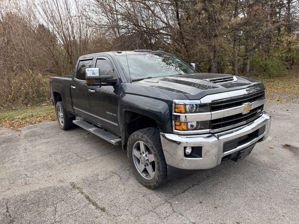Used 2018 Chevrolet Silverado 2500HD Truck Crew Cab