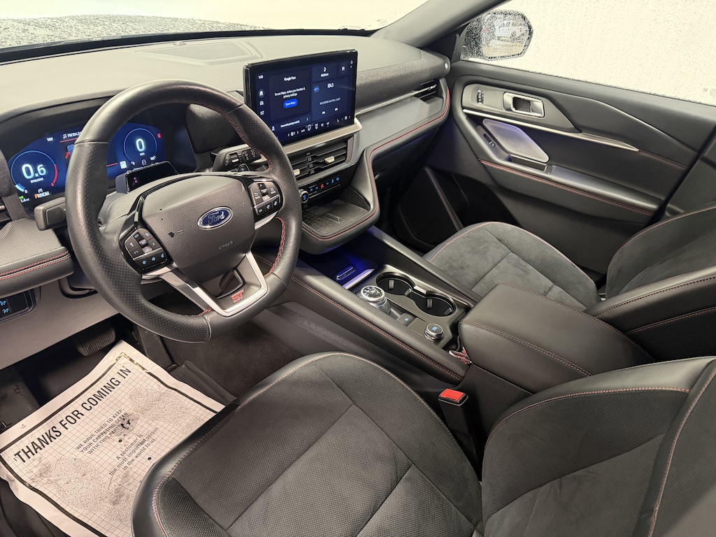 Used 2025 Ford Explorer SUV