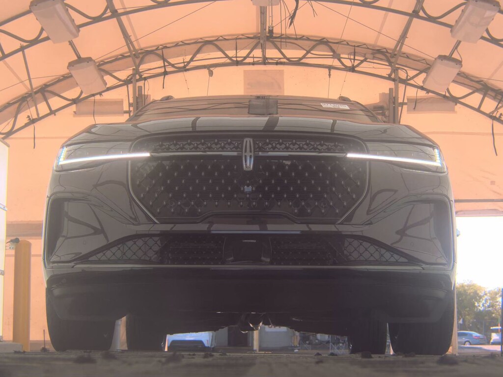 Used 2025 Lincoln Nautilus SUV