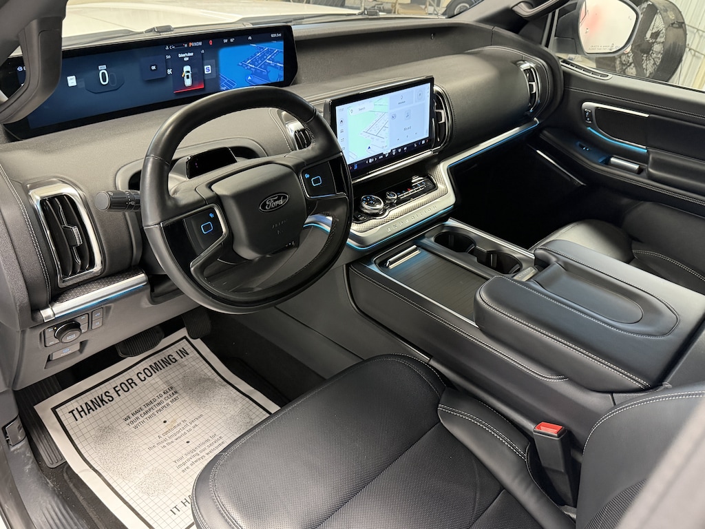 Used 2025 Ford Expedition SUV