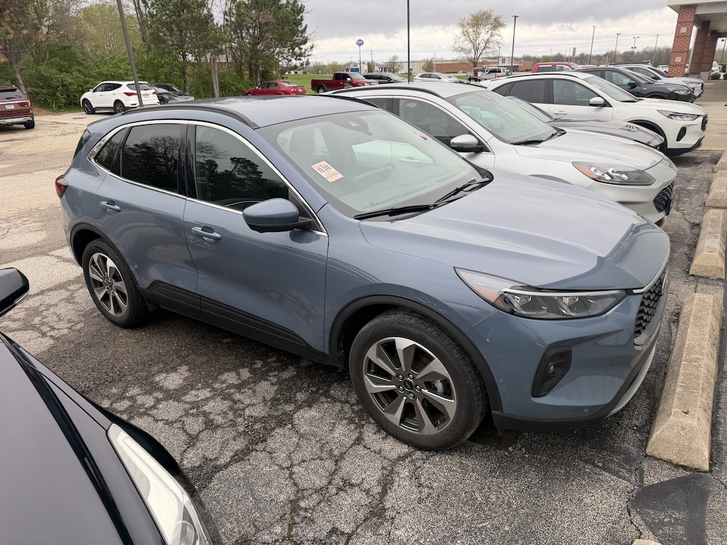 Used 2024 Ford Escape SUV