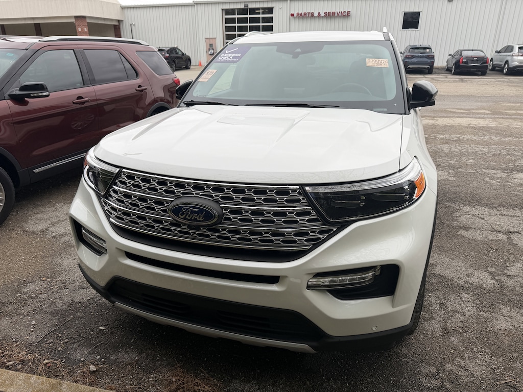 Used 2024 Ford Explorer SUV