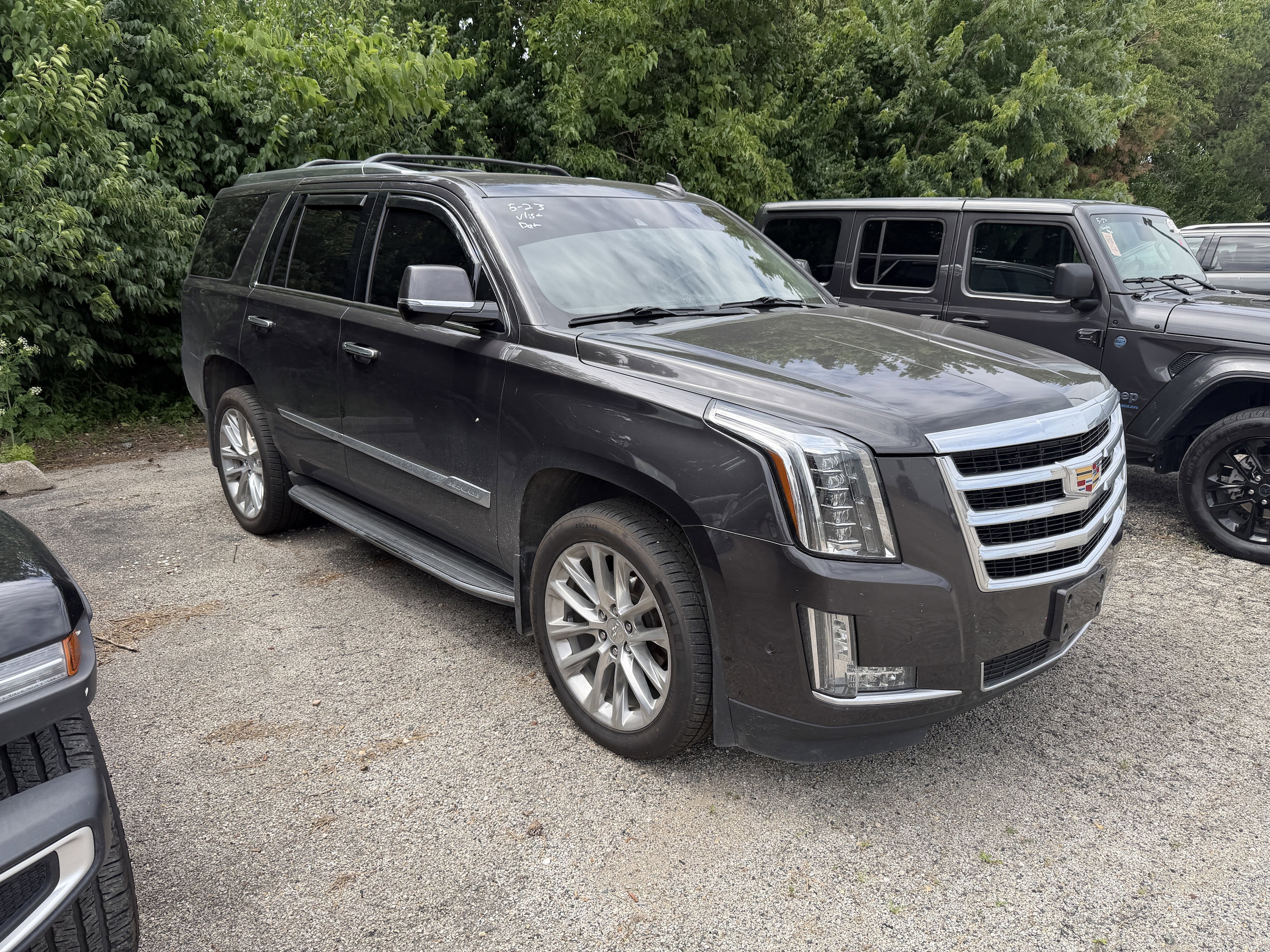 Used 2017 Cadillac Escalade Premium Luxury with VIN 1GYS4CKJ6HR373856 for sale in Pana, IL