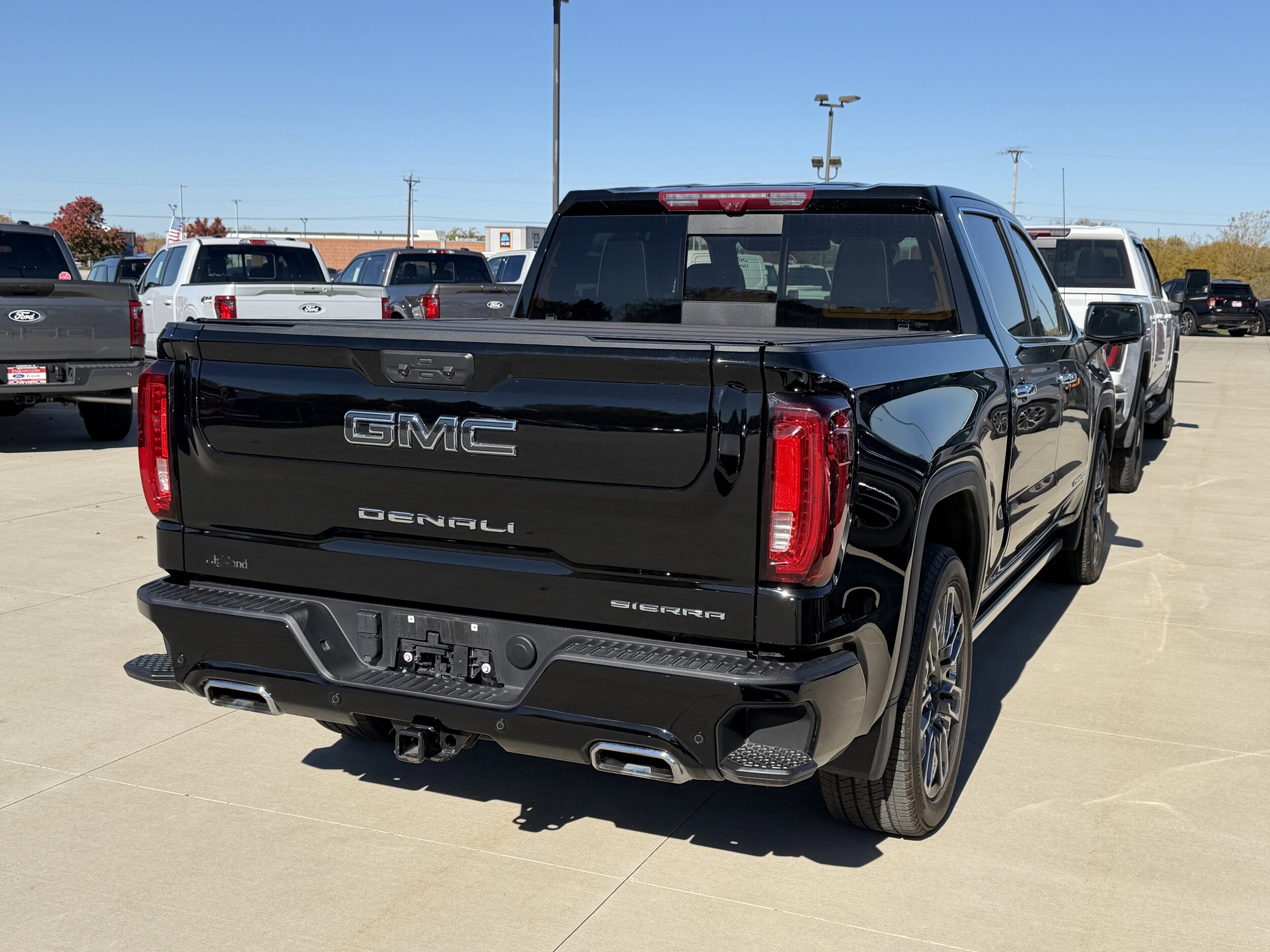 2024 Gmc Sierra 1500 Denali Ultimate photo 3