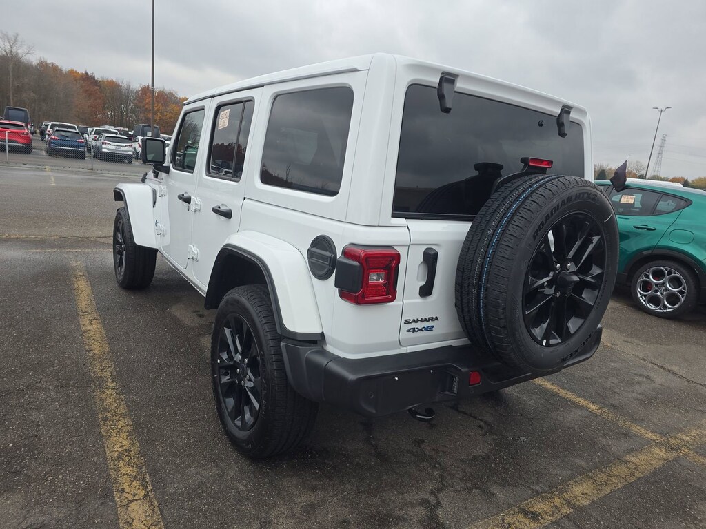 Used 2025 Jeep Wrangler 4xe SUV