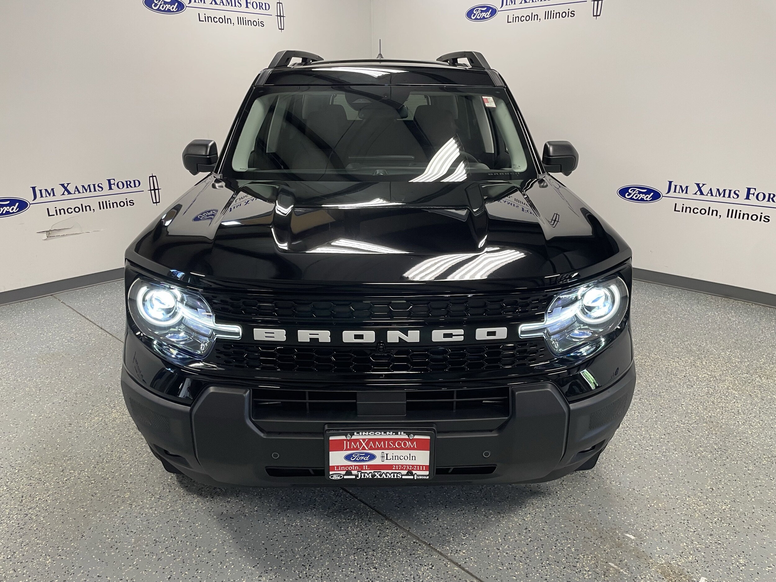 2025 Ford Bronco Sport Outer Banks photo 2