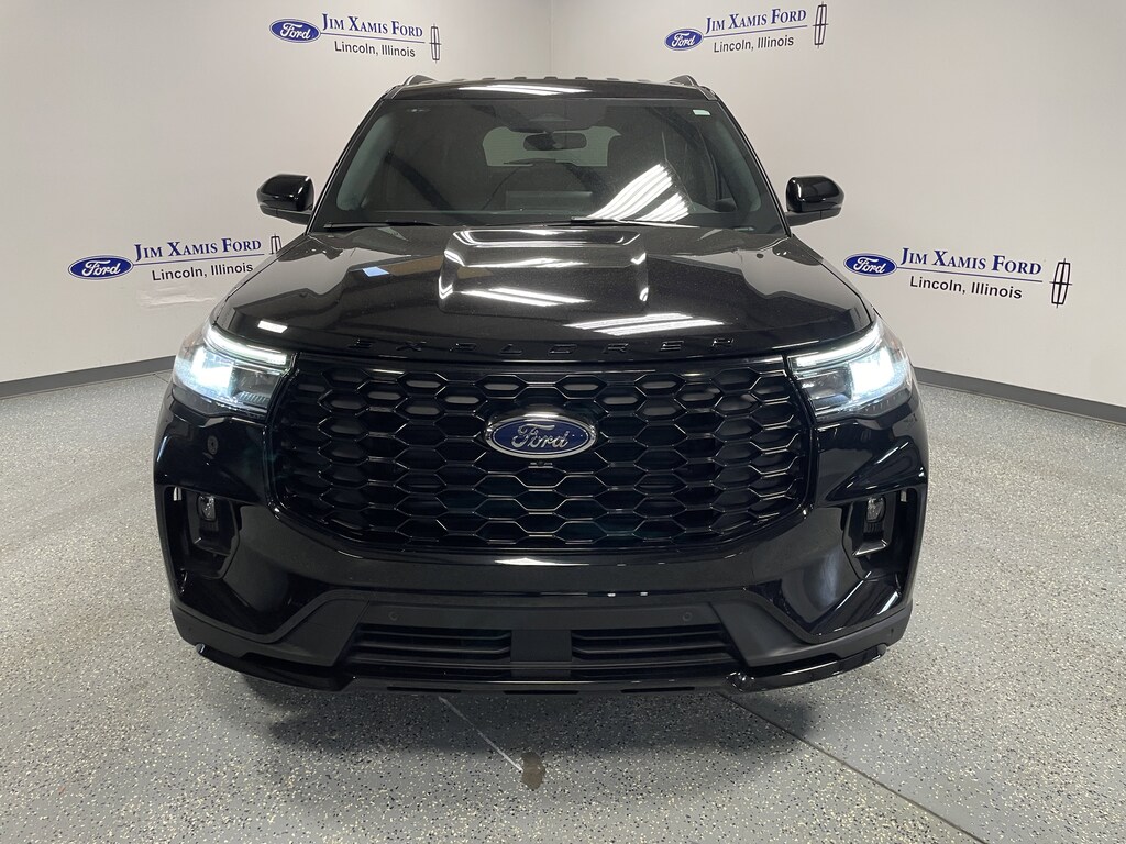 Used 2025 Ford Explorer SUV