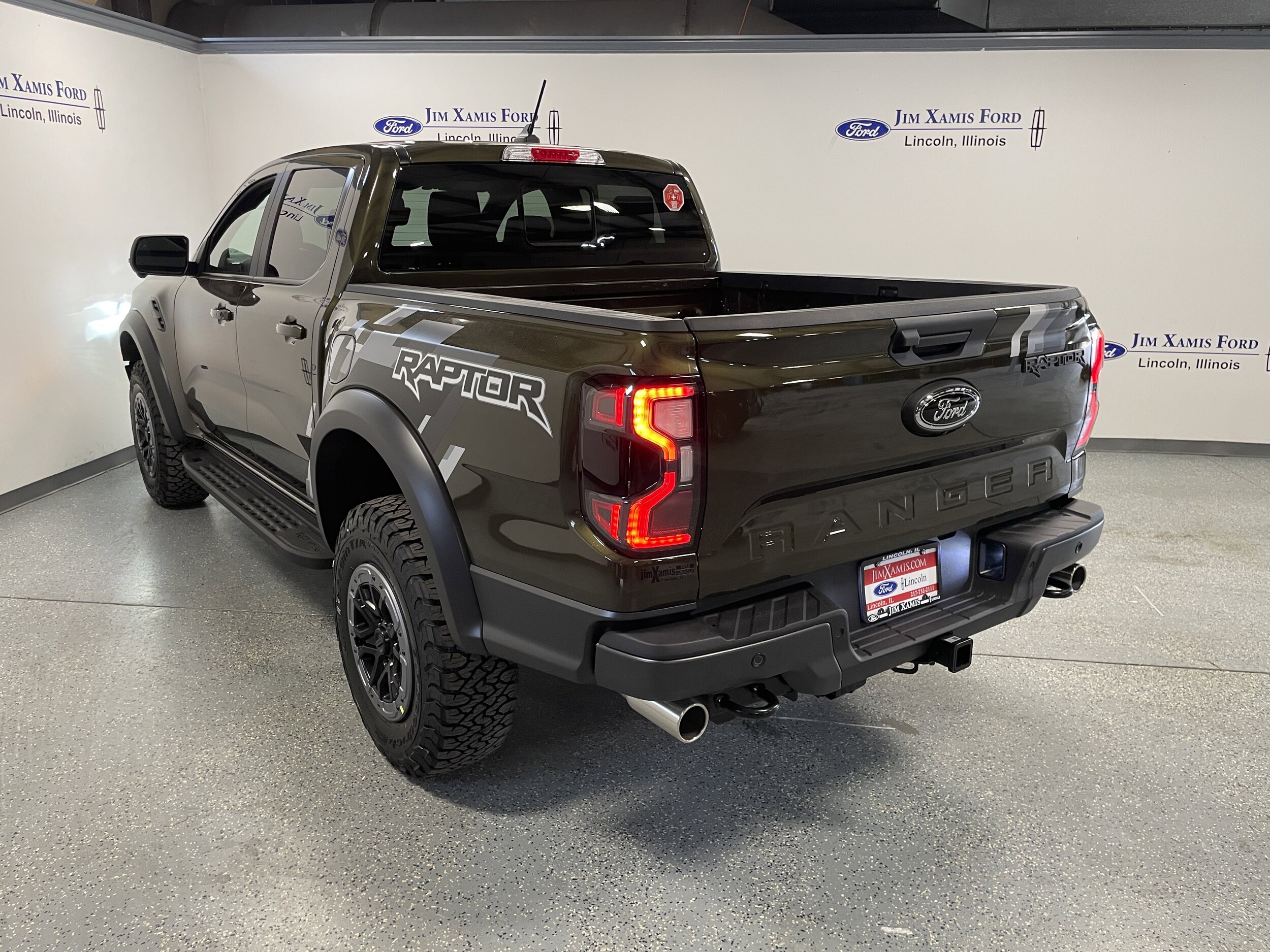 2025 Ford Ranger Raptor photo 2