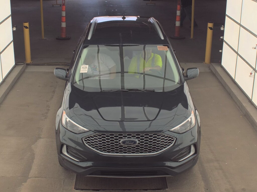 Used 2023 Ford Edge SUV