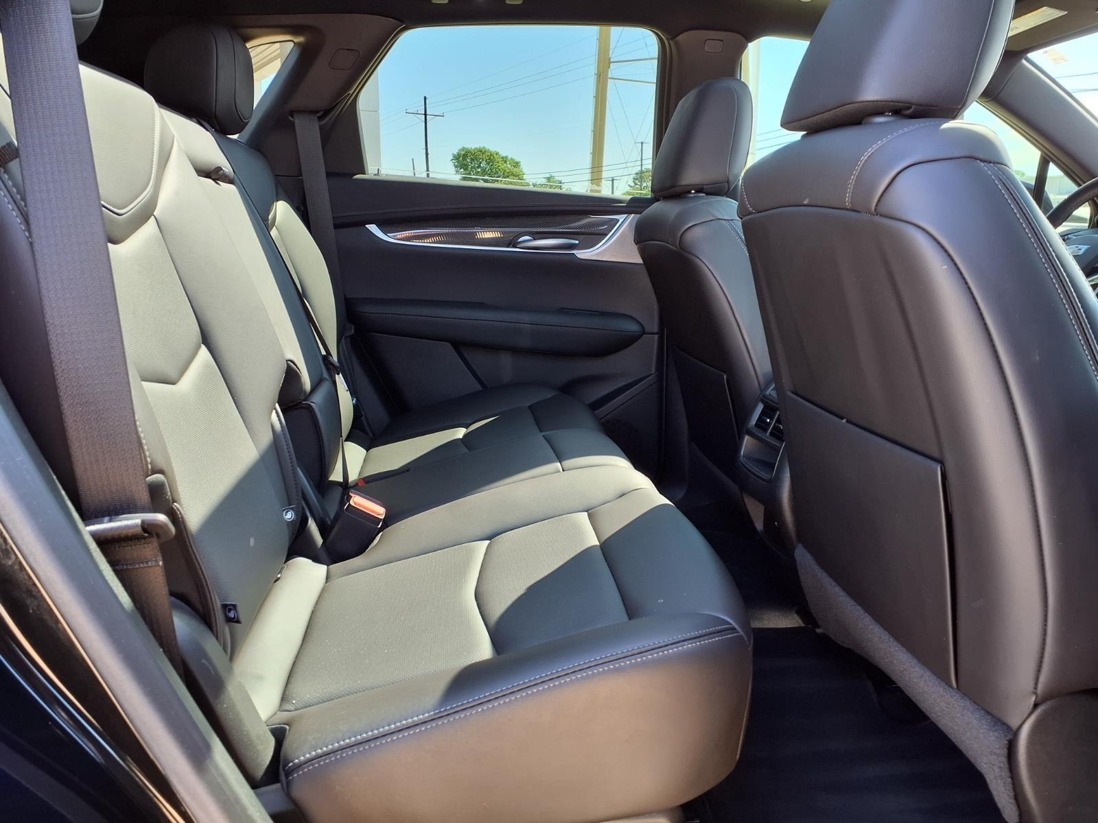 2023 Cadillac XT5 Sport - Photo 7