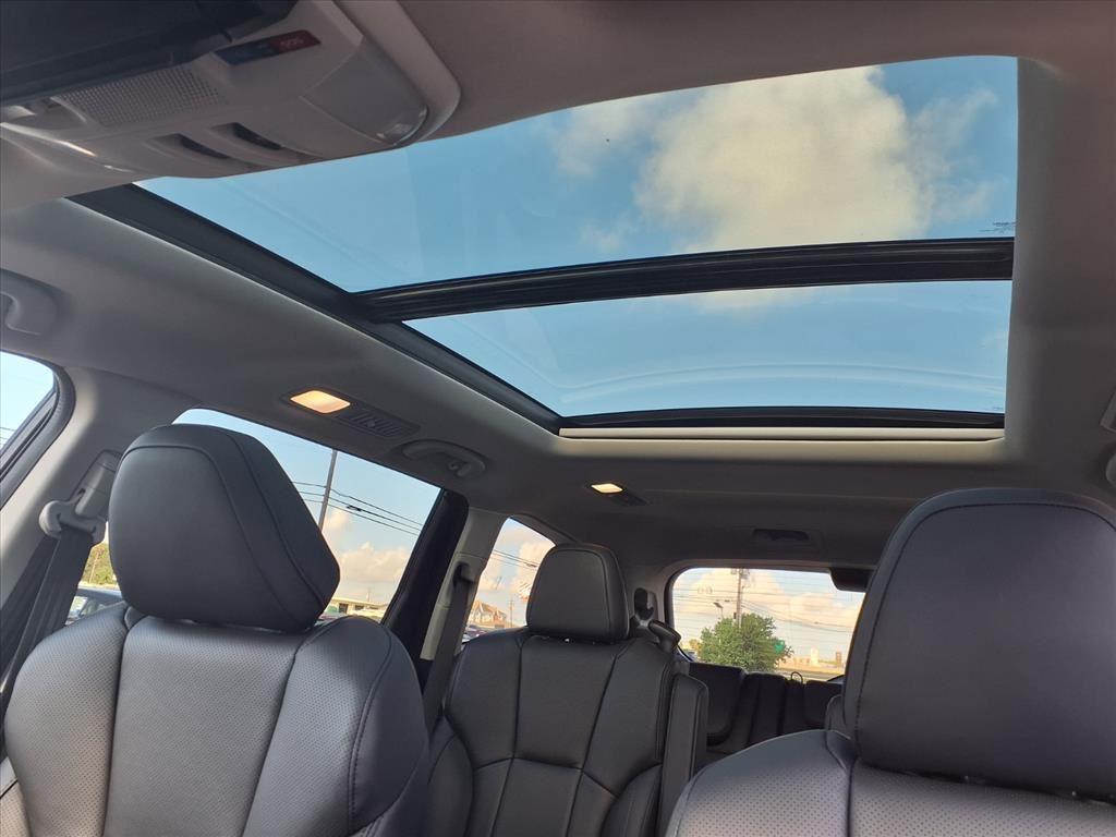 2025 Subaru Ascent Onyx Edition-Touring - Photo 8