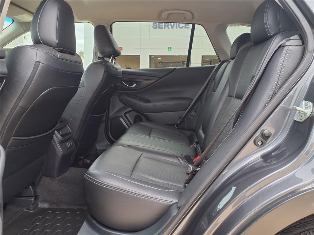 Used 2021 Subaru Outback Premium SUV