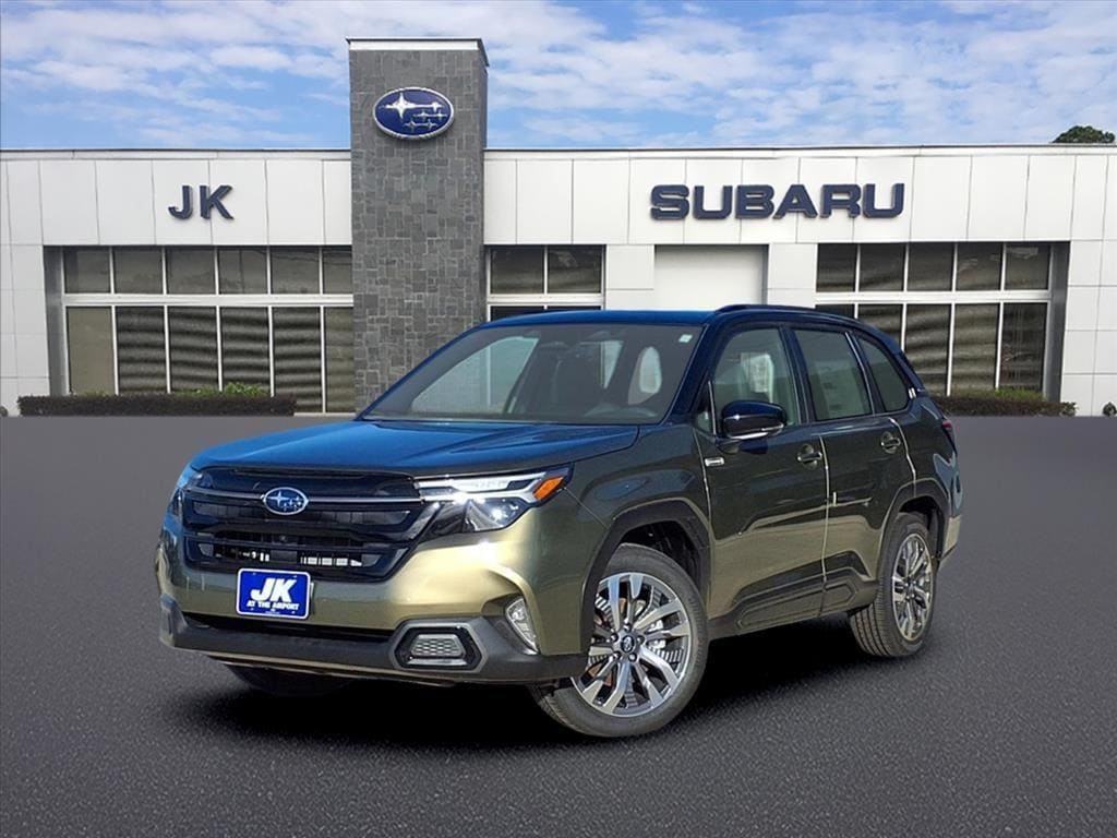 2025 Subaru Forester Touring's photo