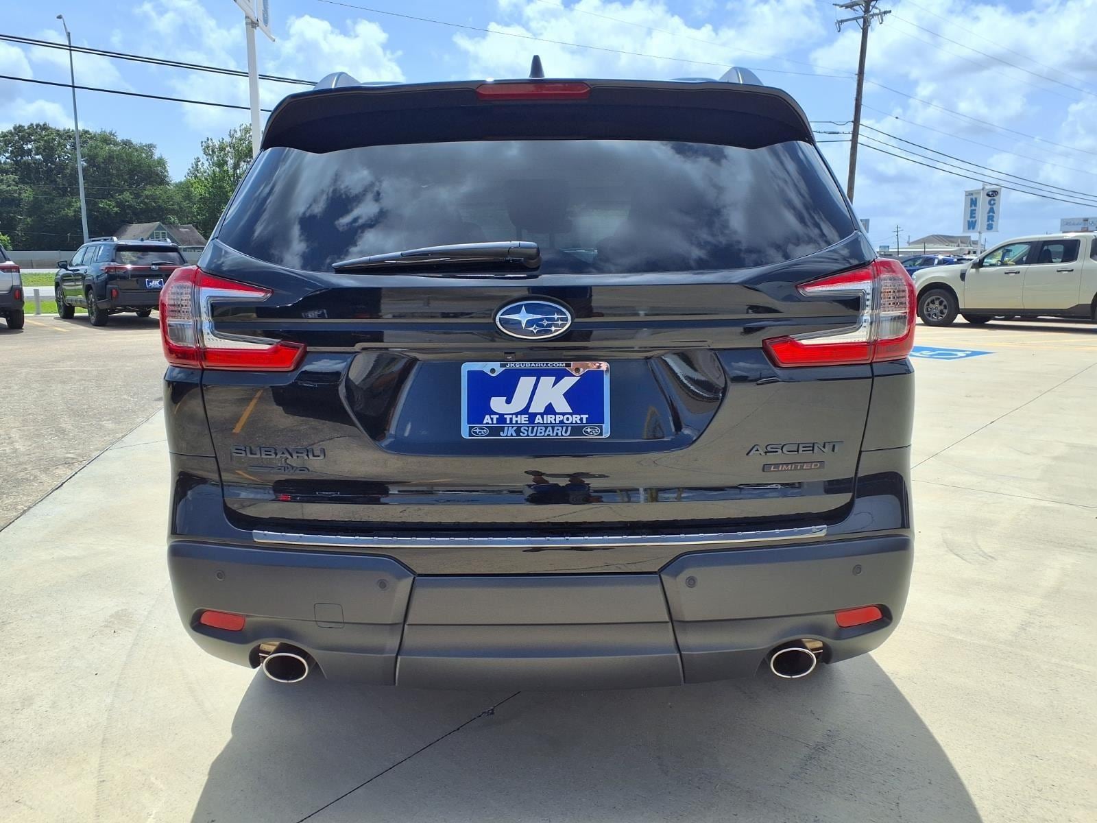 2025 Subaru Ascent Bronze Edition - Photo 25
