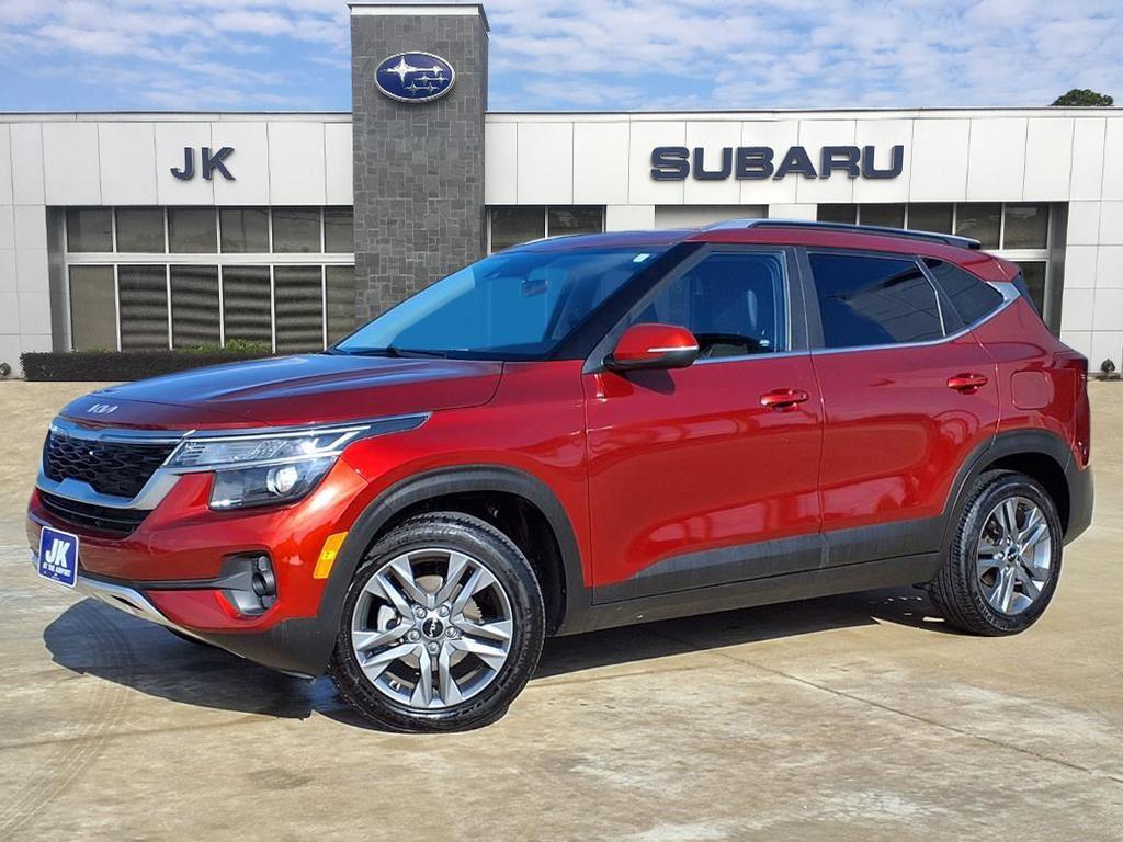 2022 Kia Seltos S's photo