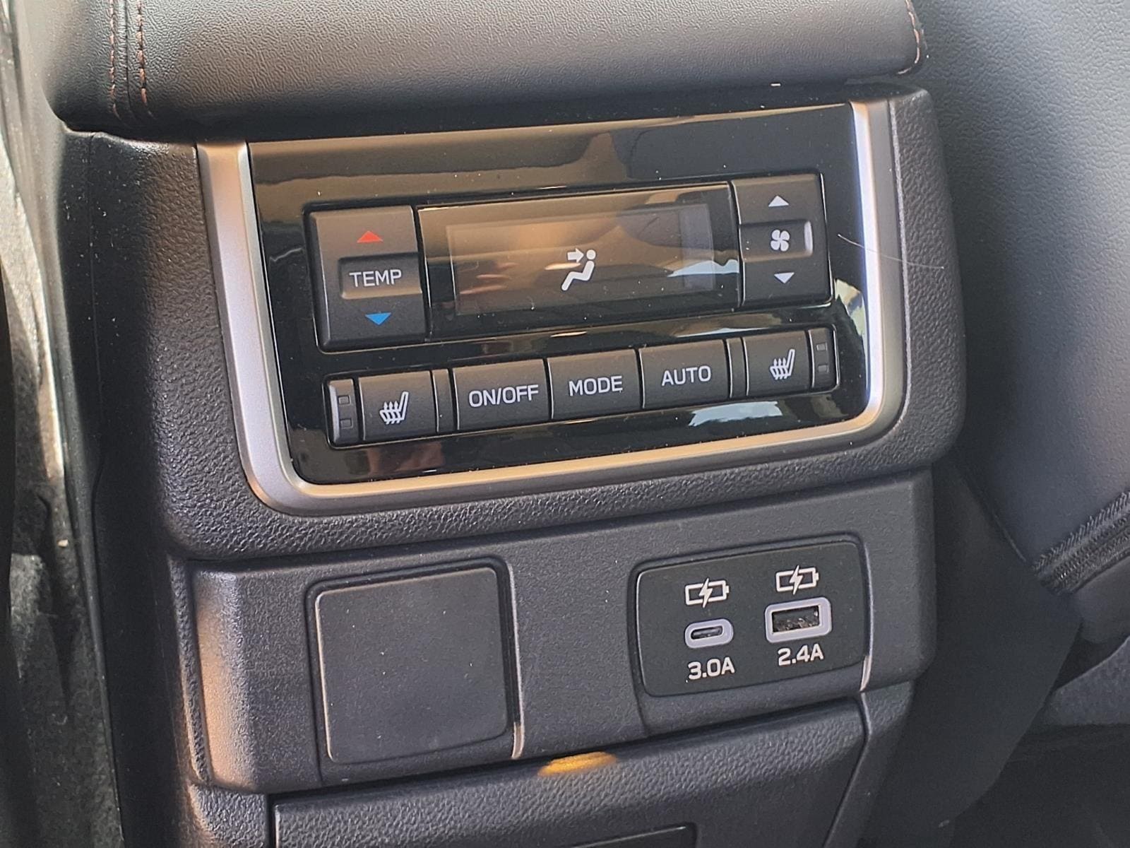 2025 Subaru Ascent Bronze Edition - Photo 19